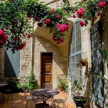 Du Musee Hotell Arles